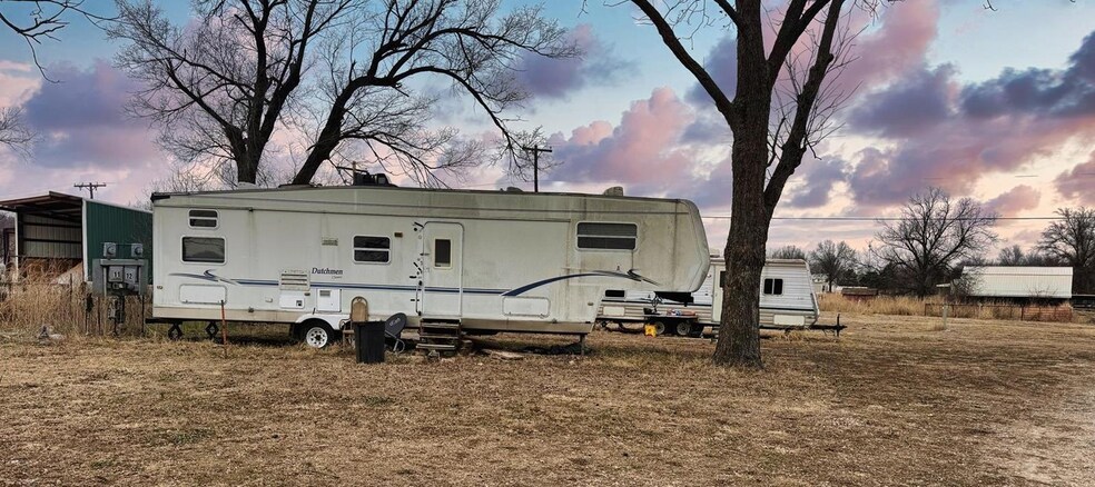 3171 W North Ave, Ponca City, OK à vendre - Photo de l’immeuble – Image 3 sur 6