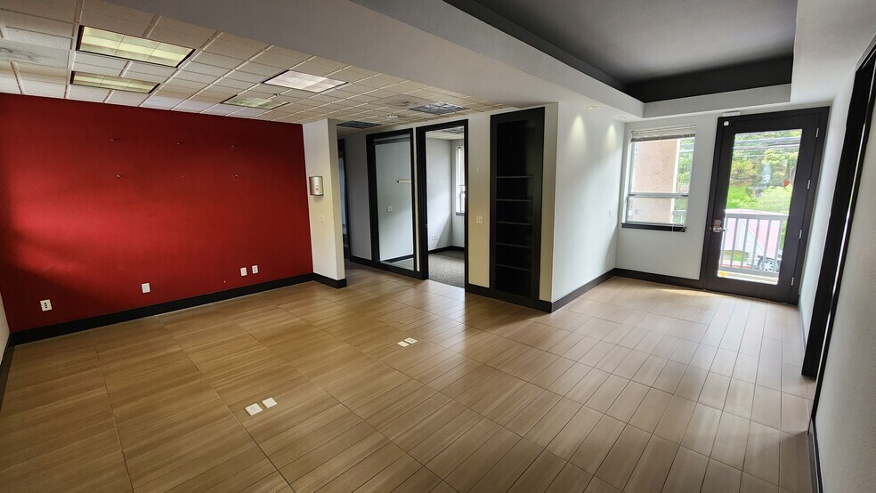 7300 Healdsburg Ave, Sebastopol, CA à louer - Photo de l’immeuble – Image 3 sur 28