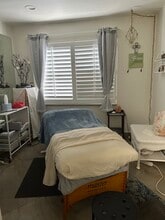 910 S El Camino Real, San Clemente, CA à louer Photo intérieure– Image 2 sur 7