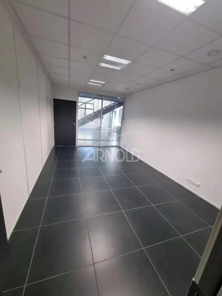 Bureau dans Saint-Herblain à louer - Photo de l’immeuble – Image 3 sur 7