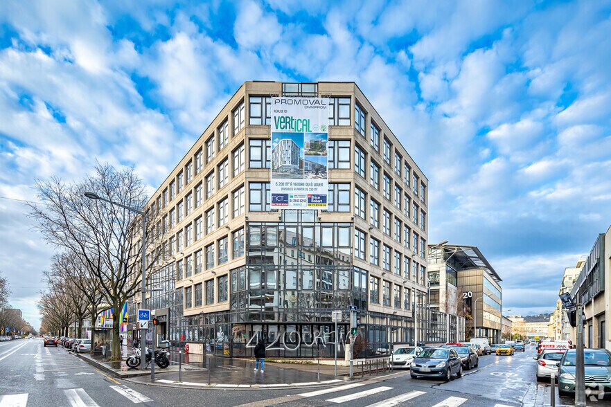 Bureau dans Lyon à vendre - Photo principale – Image 1 sur 2