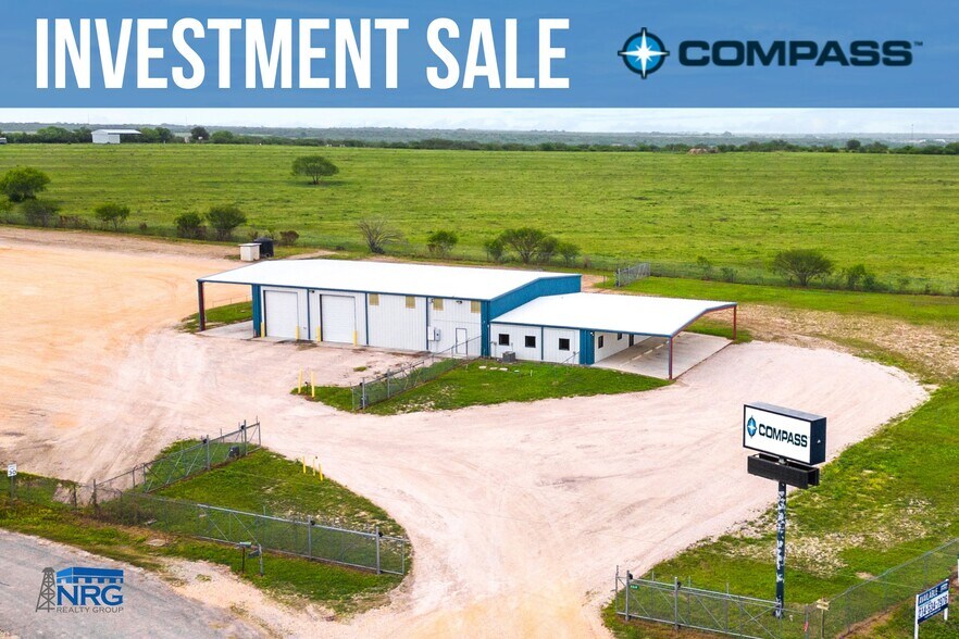 6519 County Road 145, Kenedy, TX à vendre - Photo de l’immeuble – Image 1 sur 6