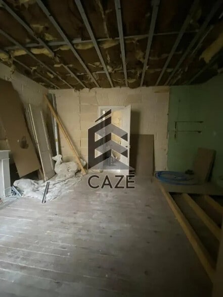 Bureau dans Bordeaux à vendre - Photo de l’immeuble – Image 3 sur 5