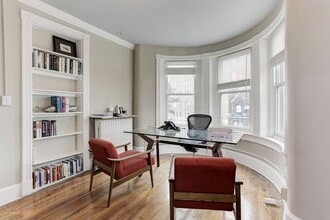 1724 20th St NW, Washington, DC à louer Photo intérieure– Image 1 sur 8