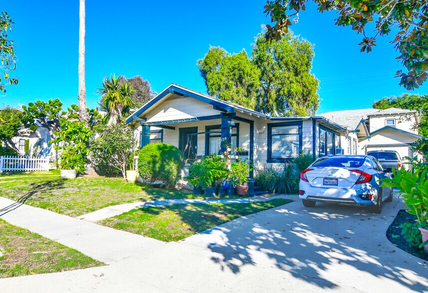 1710 Freeman Ave, Long Beach, CA à vendre - Photo de l’immeuble – Image 2 sur 6