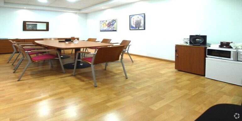View Photo
