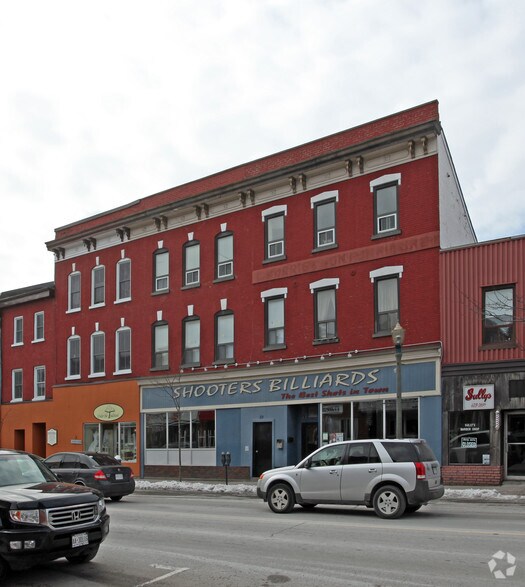 37-39 King Av E, Newcastle, ON à louer - Photo de l’immeuble – Image 3 sur 4