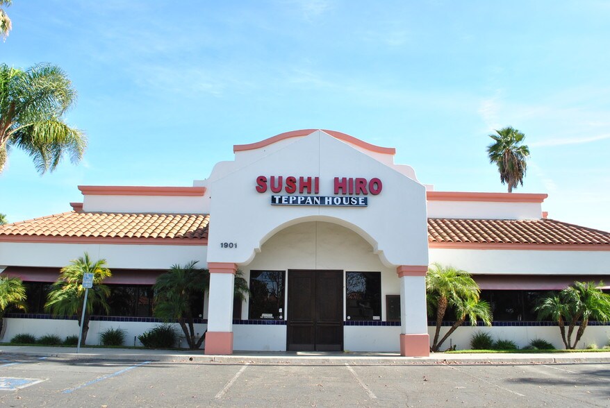 1915-1925 Daily Dr, Camarillo, CA à louer - Photo principale – Image 2 sur 3