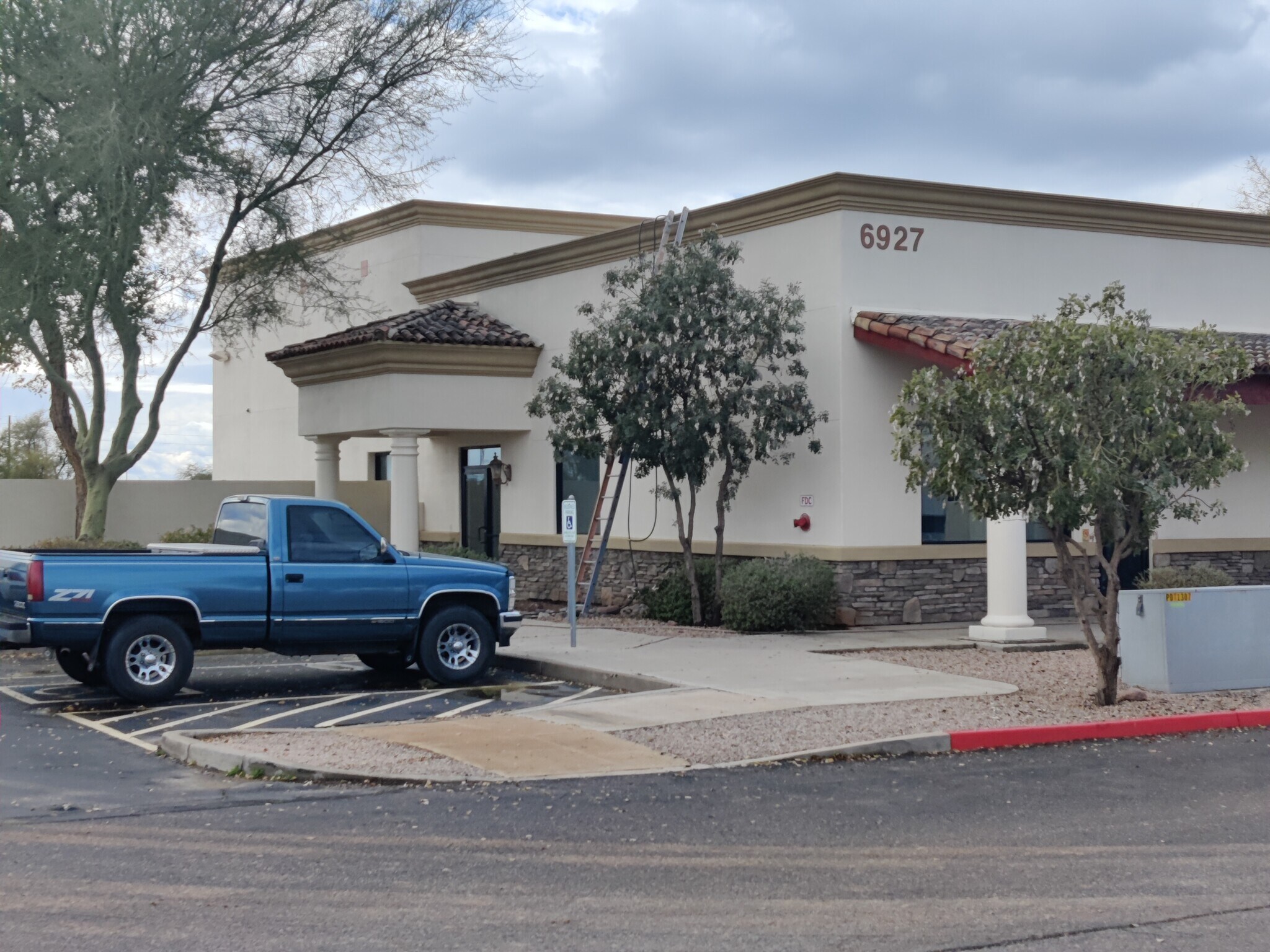 6927 E Parkway Norte, Mesa, AZ à vendre Photo principale– Image 1 sur 6