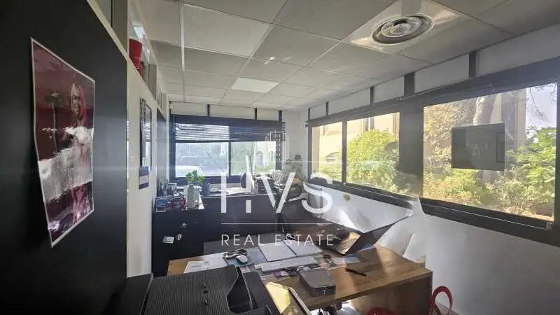 Bureau dans Aix-en-Provence à louer - Photo intérieure – Image 3 sur 4