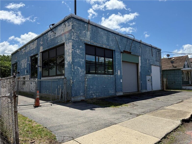 64 Fillmore Ave, Buffalo, NY à vendre - Photo de l’immeuble – Image 2 sur 34