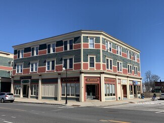 Plus de détails pour 3 Building Mixed Use Property Sanford ME – Logement à vendre, Sanford, ME