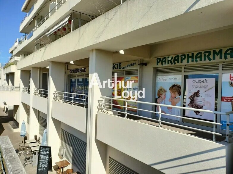 Local commercial dans SOPHIA ANTIPOLIS à louer - Photo de l’immeuble – Image 2 sur 5