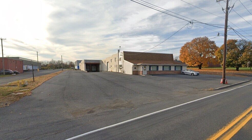 105 N 16th St, Lebanon, PA à louer - Photo de l’immeuble – Image 2 sur 4