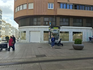 Plus de détails pour Calle Héroes del Baleares, 2, San Fernando - Local commercial à louer