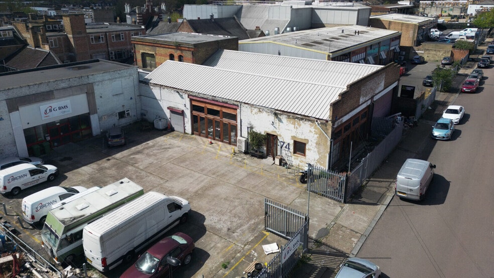 74 Malham Rd, Londres à louer - Photo de l’immeuble – Image 3 sur 11