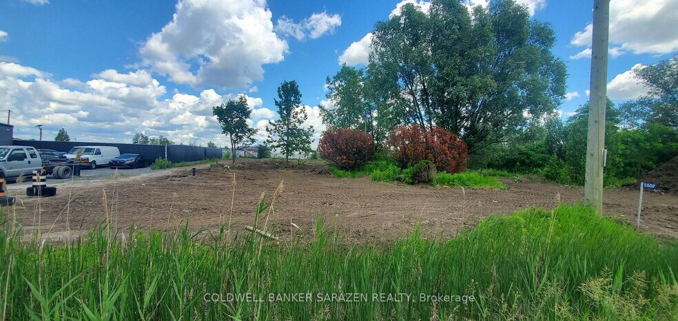 5507 Boundary Rd, Ottawa, ON à louer - Photo de l’immeuble – Image 2 sur 4