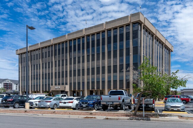 Plus de détails pour 6070 Gateway Blvd E, El Paso, TX - Bureau à louer