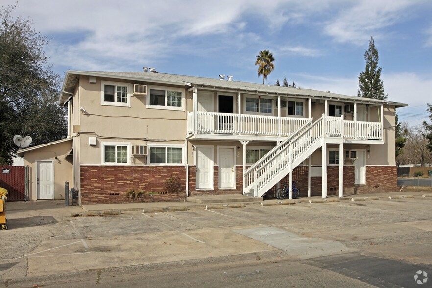 3701 Morse Ave, Sacramento, CA à vendre - Photo de l’immeuble – Image 2 sur 14