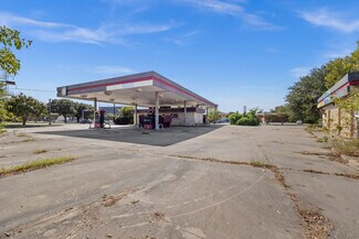 Plus de détails pour 801 W Park Blvd, Plano, TX - Local commercial à vendre