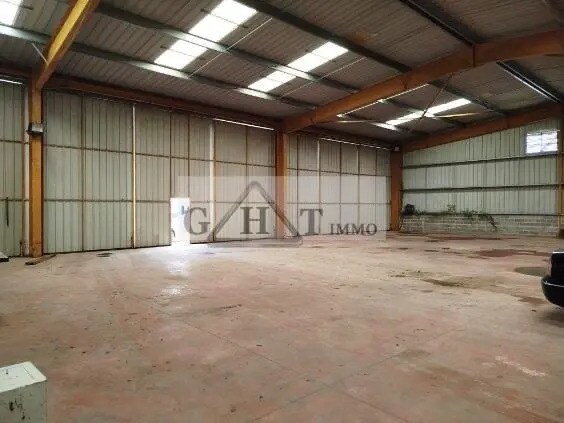 Industriel/Logistique dans Saint-Aubin-sur-Gaillon à louer - Photo de l’immeuble – Image 3 sur 8