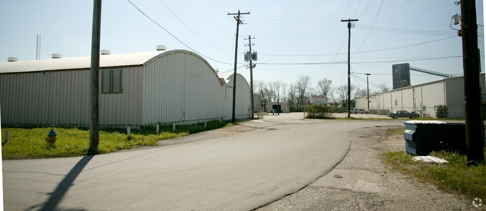 911 Thomason Ave, Birmingham, AL à vendre - Photo de l’immeuble – Image 2 sur 5