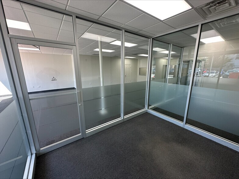 1157 Broadway, Hewlett, NY à louer - Photo intérieure – Image 3 sur 10