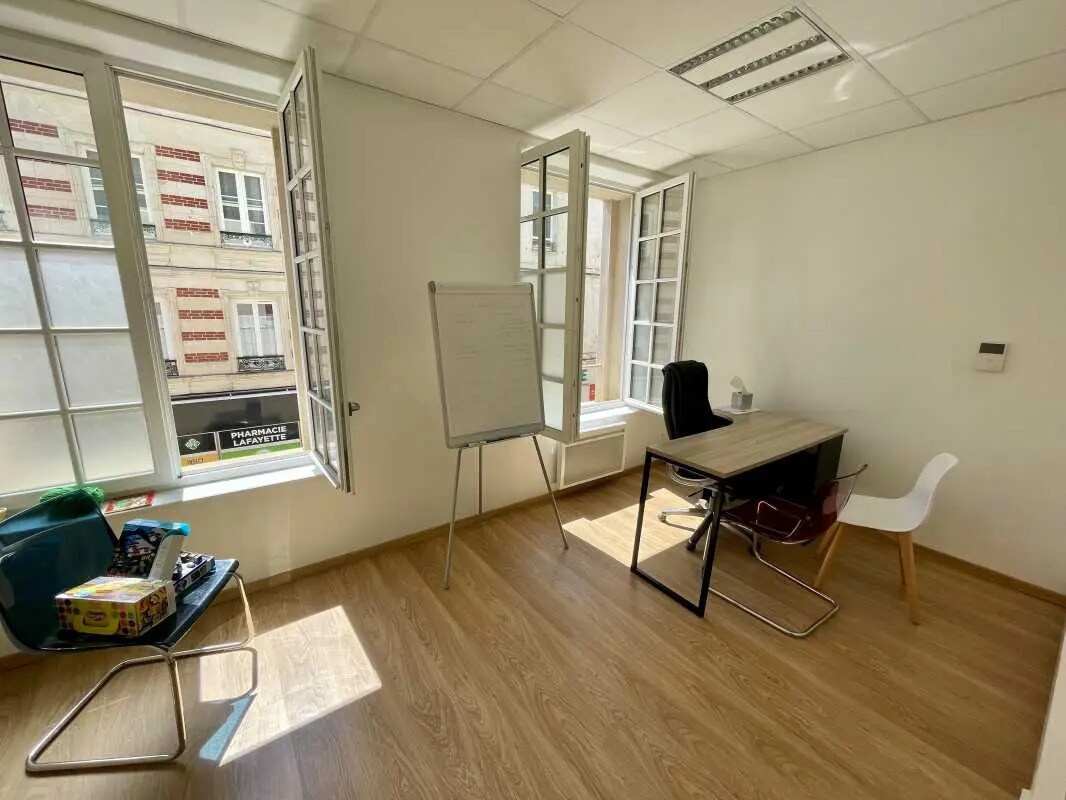 Bureau dans Compiègne à vendre Photo intérieure– Image 1 sur 6