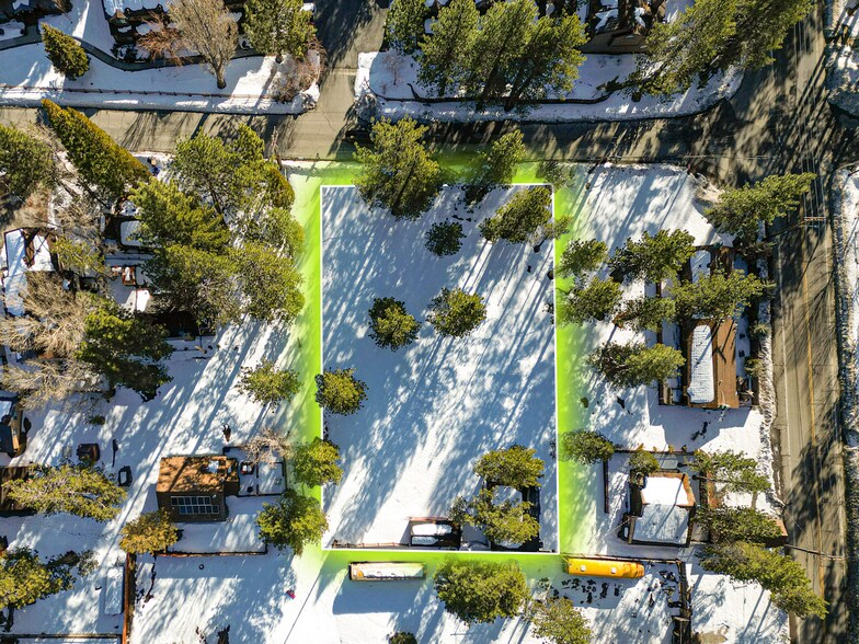 764 Cienega Rd, Big Bear Lake, CA à vendre - Photo principale – Image 1 sur 14
