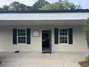 207 Commerce Dr, Pawleys Island, SC à louer Photo intérieure– Image 1 sur 3
