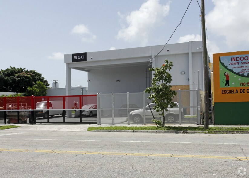 550 NW 29th St, Miami, FL à louer - Photo de l’immeuble – Image 3 sur 4