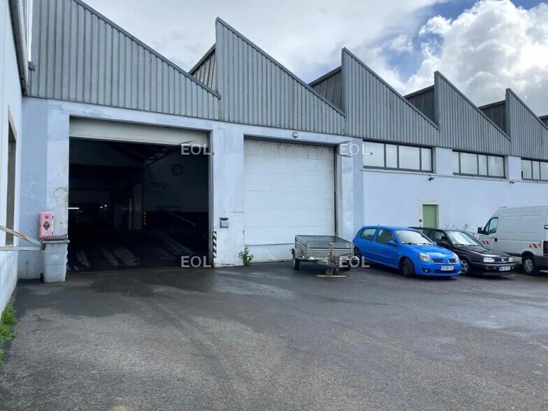 Industriel/Logistique dans Meaux à vendre - Photo de l’immeuble – Image 3 sur 8