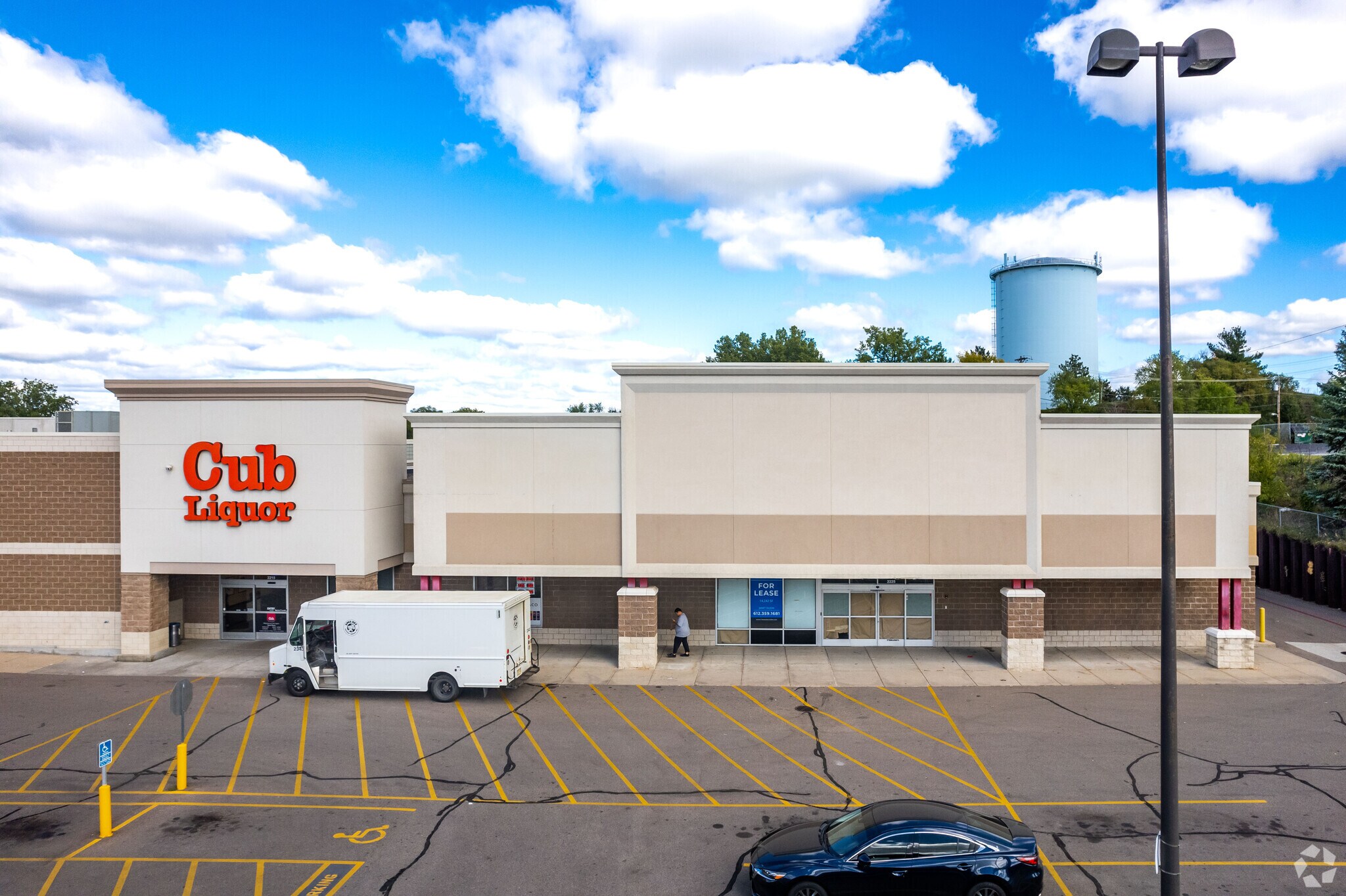2117-2197 Old Hudson Rd, Maplewood, MN à louer Photo de l’immeuble– Image 1 sur 4