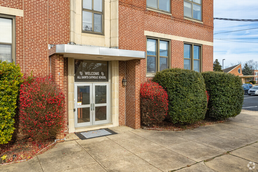 907 New Rd, Wilmington, DE à louer - Photo de l’immeuble – Image 3 sur 4