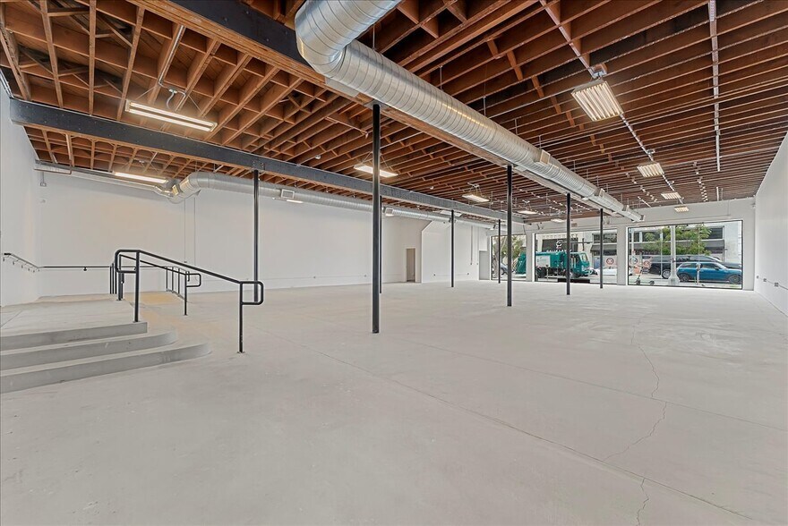 176 N La Brea Ave, Los Angeles, CA à vendre - Photo de l’immeuble – Image 2 sur 28