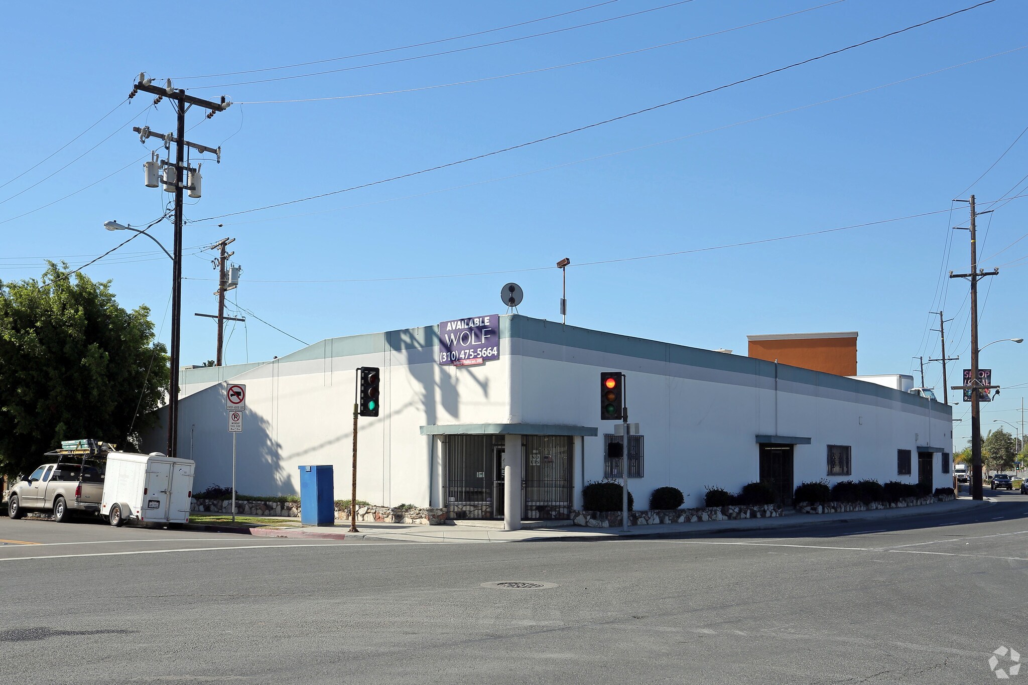500-516 W Florence Ave, Inglewood, CA à louer Photo principale– Image 1 sur 8