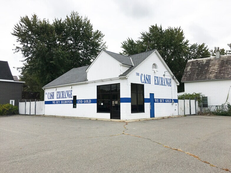 401 Summer St, Fitchburg, MA à vendre - Photo principale – Image 1 sur 9