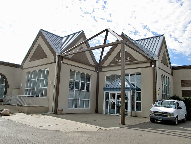 107 W Main Ave, Bismarck, ND à louer - Photo de l’immeuble – Image 2 sur 25