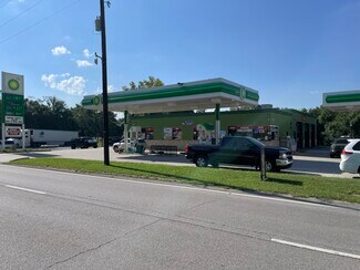 Plus de détails pour 10635 Kaw Dr, Edwardsville, KS - Local commercial à vendre