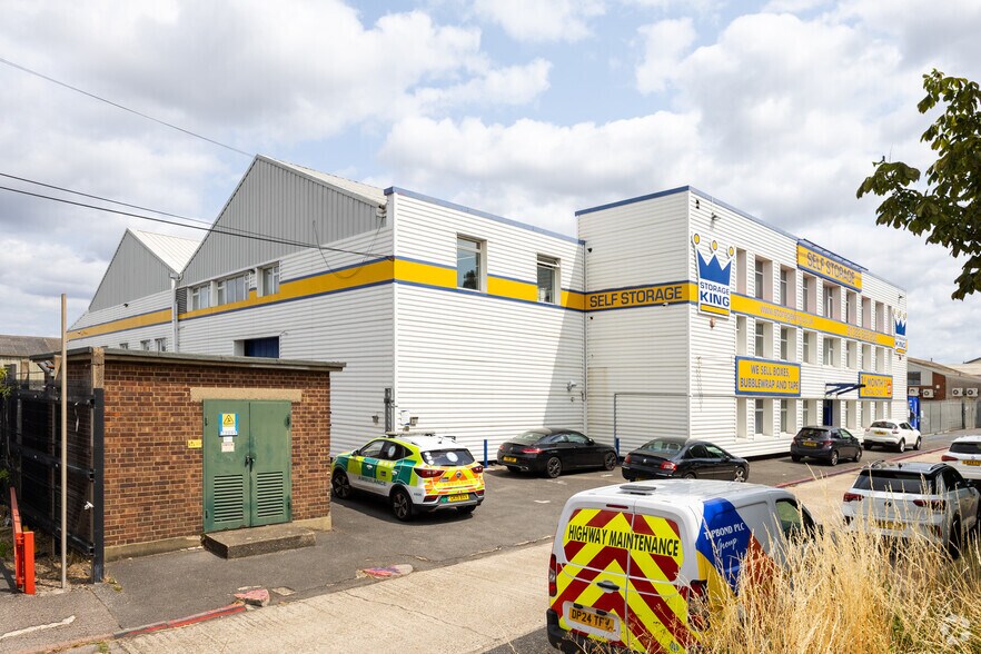 599-613 Princes Rd, Dartford à louer - Photo de l’immeuble – Image 3 sur 4