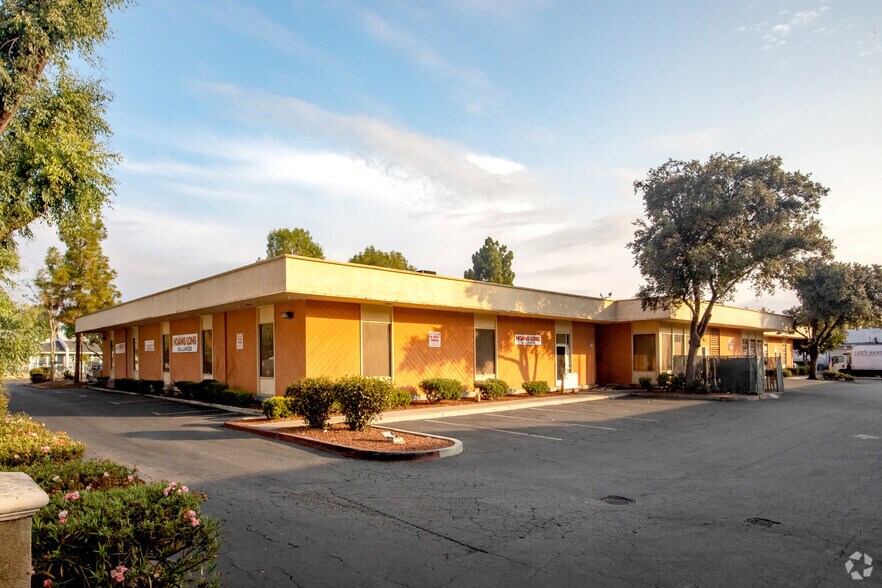 1654 Burdette Dr, San Jose, CA à louer - Photo de l’immeuble – Image 3 sur 3
