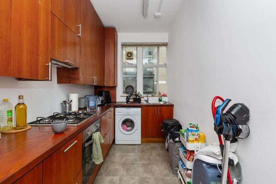 30 St Cross St, Londres à vendre - Photo de l’immeuble – Image 2 sur 5