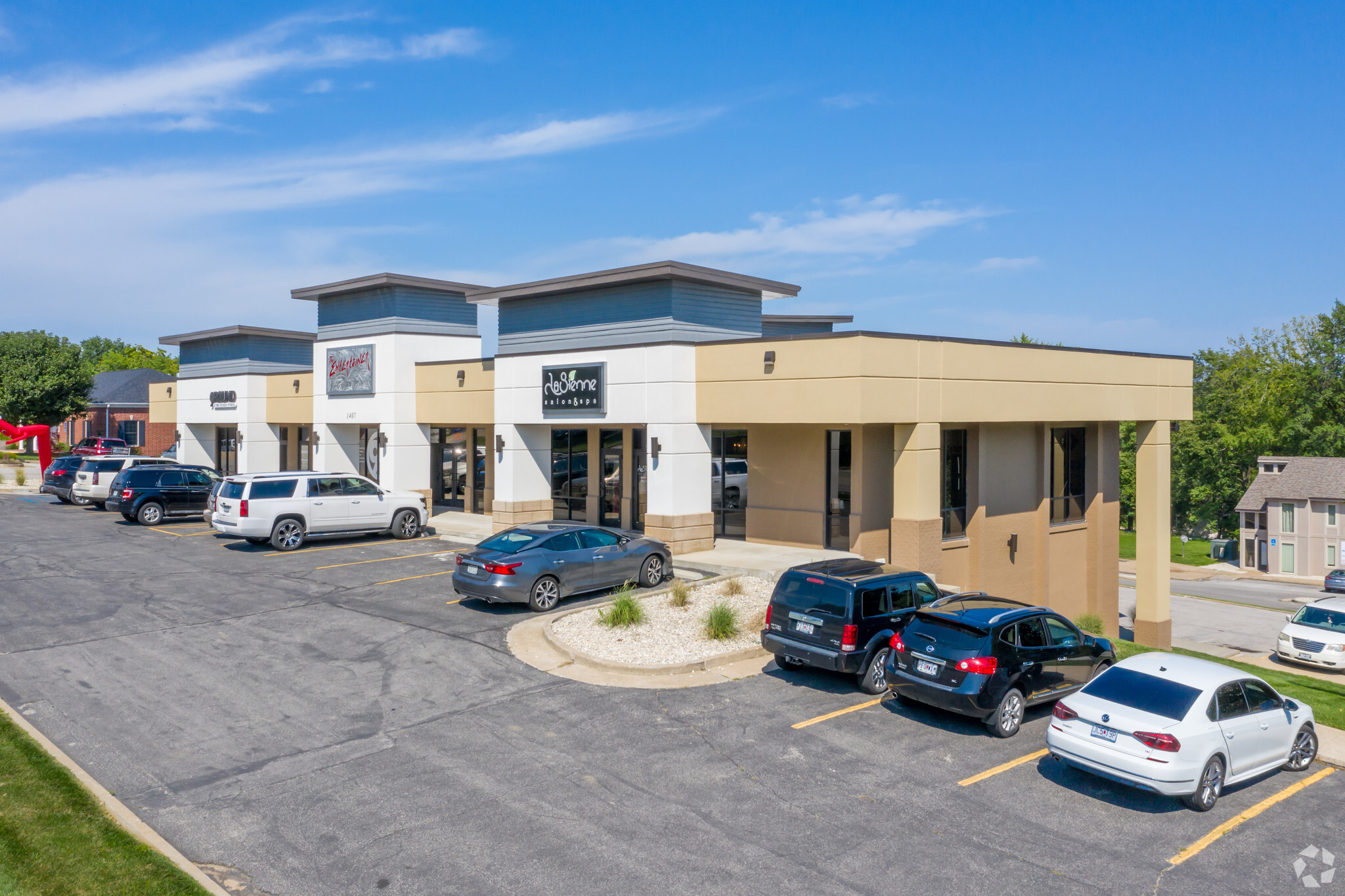 1407 Southwest Blvd, Jefferson City, MO à louer Photo principale– Image 1 sur 6