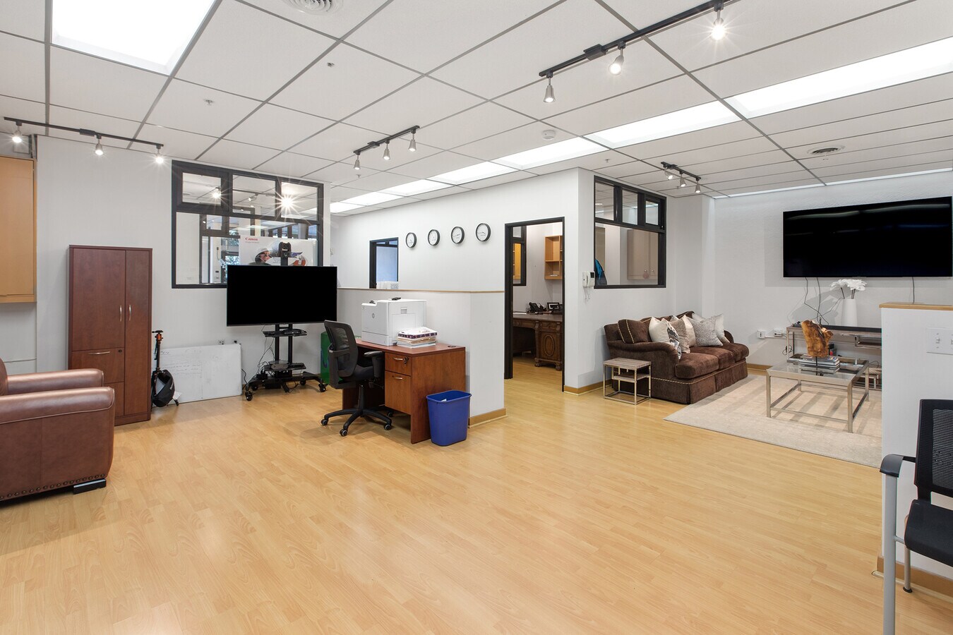 1715 Polk St, San Francisco, CA 94109 - Lot Comm. Unit - - Photo intérieure - Image 2 of 13