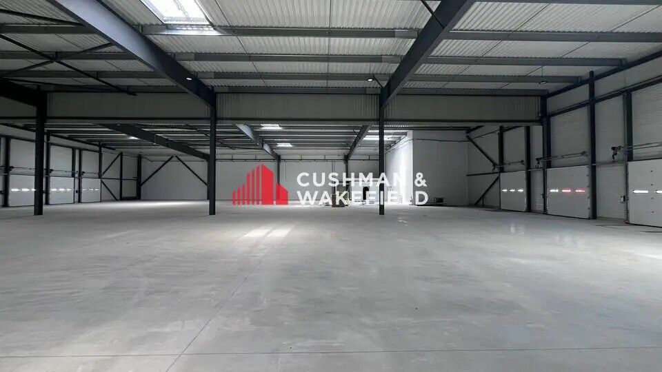 Industriel/Logistique dans Toulouse à louer - Photo de l’immeuble – Image 3 sur 8