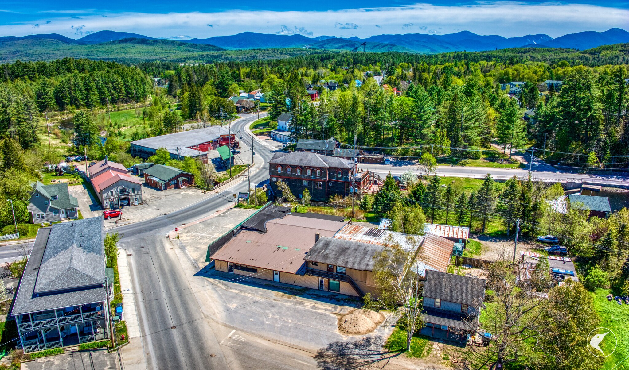 6137 Sentinel Rd, Lake Placid, NY à vendre Photo de l’immeuble– Image 1 sur 6