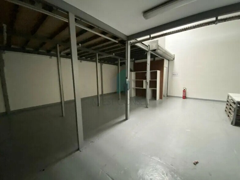 Local d’activités dans Eaubonne à louer - Photo de l’immeuble – Image 2 sur 8