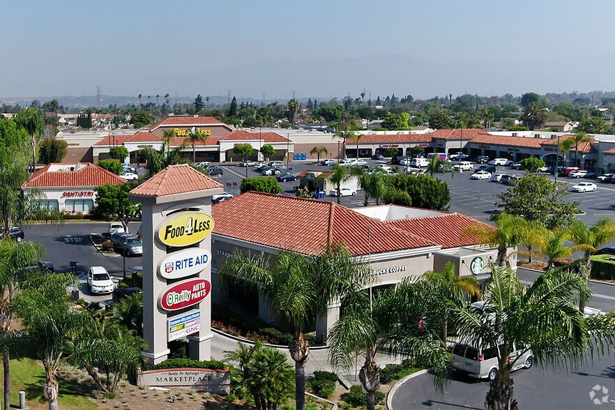 11223 Washington Blvd, Whittier, CA à vendre - Photo de l’immeuble – Image 2 sur 2