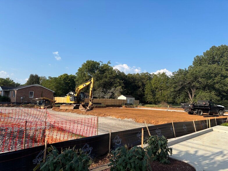 3416 S Church St, Murfreesboro, TN à louer - Photo de l’immeuble – Image 3 sur 4