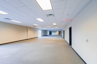 161 Thorn Hill Rd, Warrendale, PA à louer Photo intérieure– Image 2 sur 9